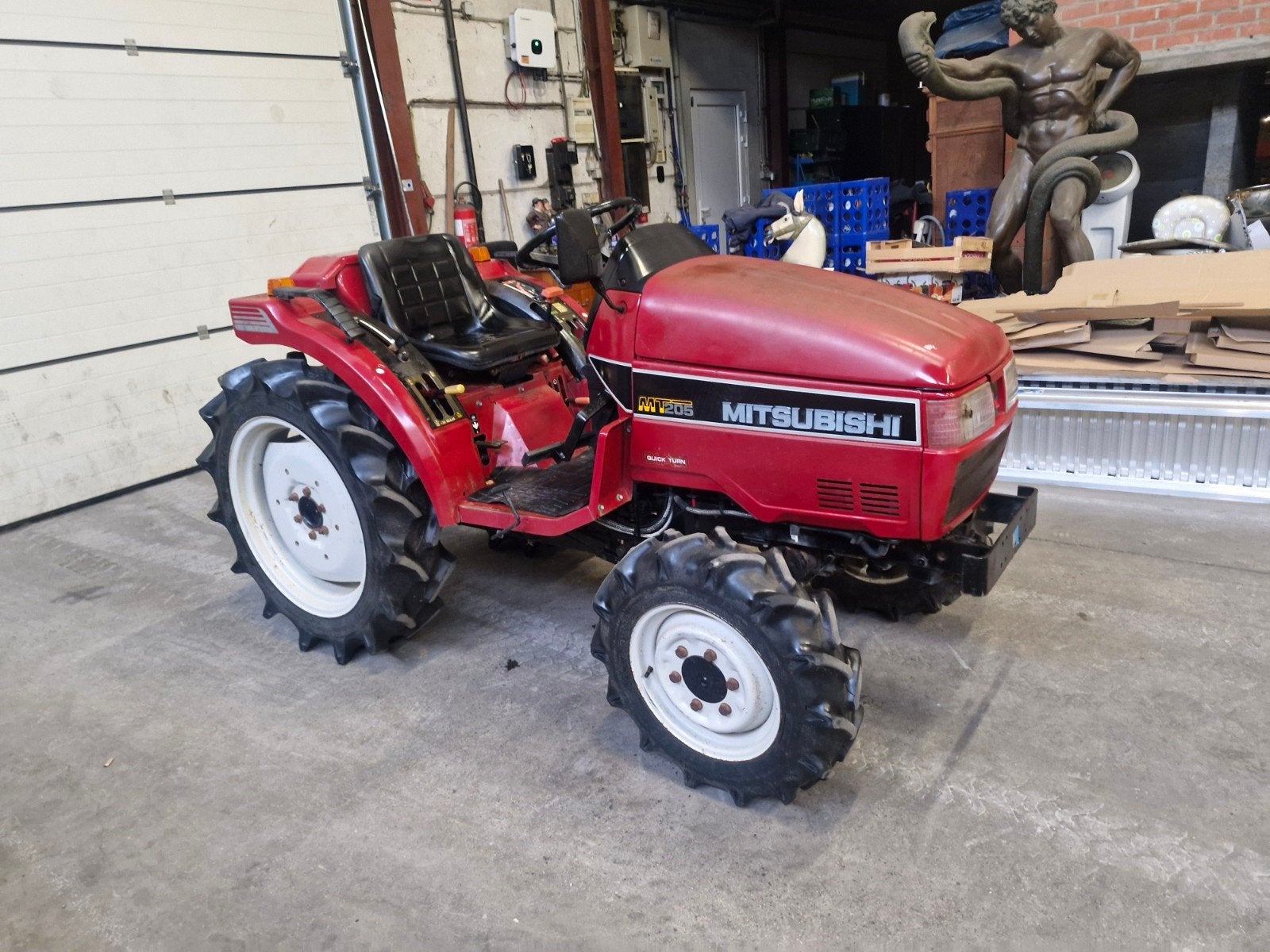 Mitsubishi 23 pk 4x4-tractor met stuurbekrachtiging, Ophalen of Verzenden