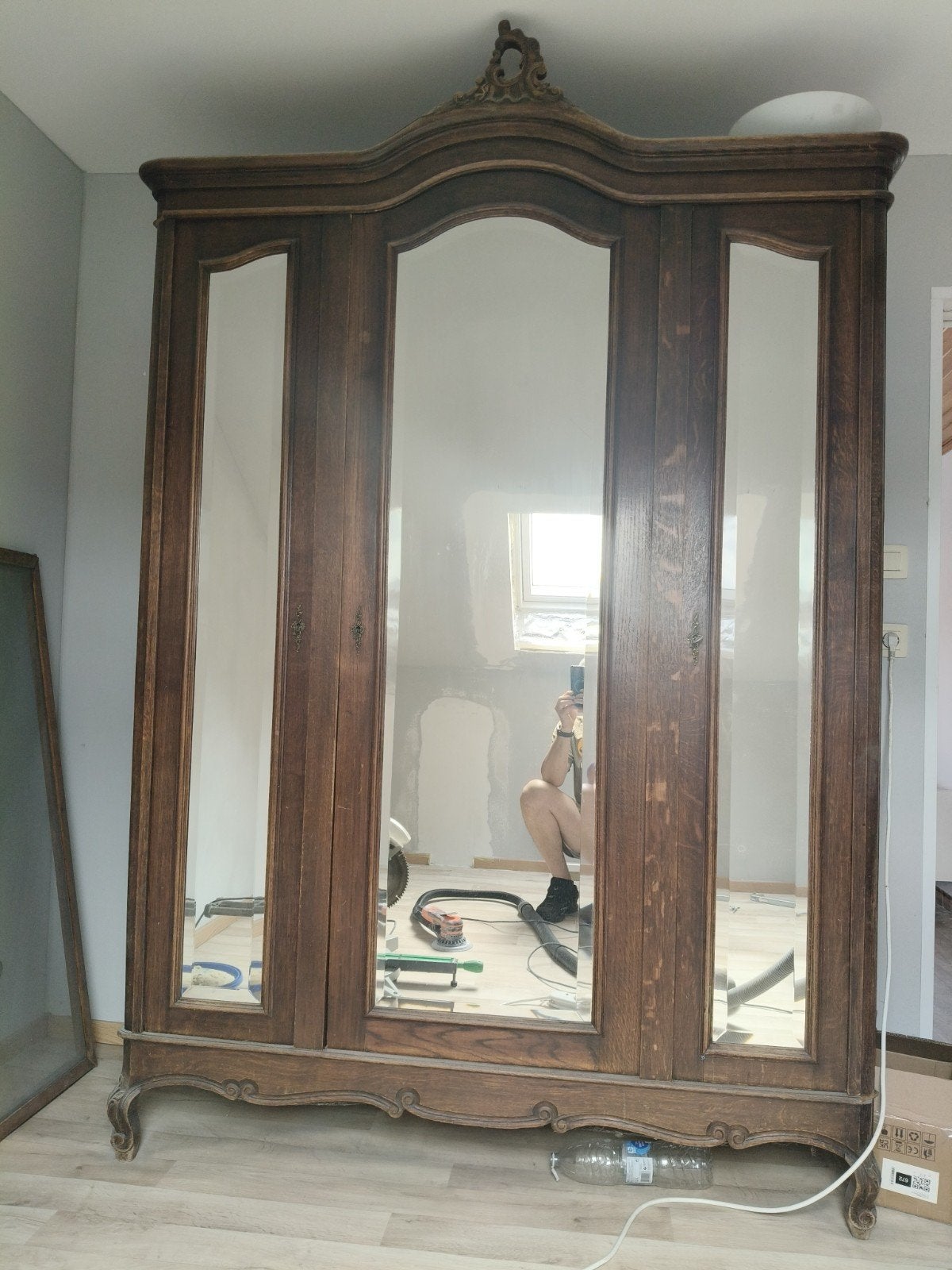Garde robe ancienne