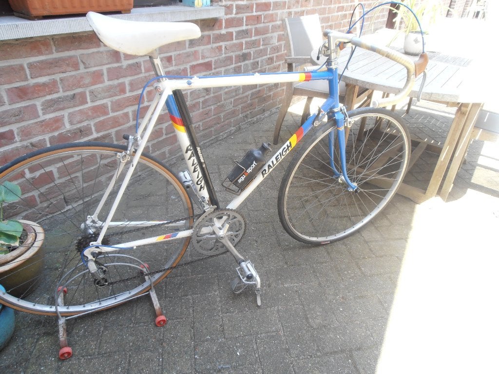 Vintage koersfiets Raleigh, Fietsen en Brommers, Ophalen, Jaren '60 of nieuwer, Velgrem, Raleigh