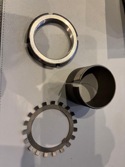 Roulement à douille de remorquage SKF H313 neuf, Enlèvement ou Envoi, Neuf