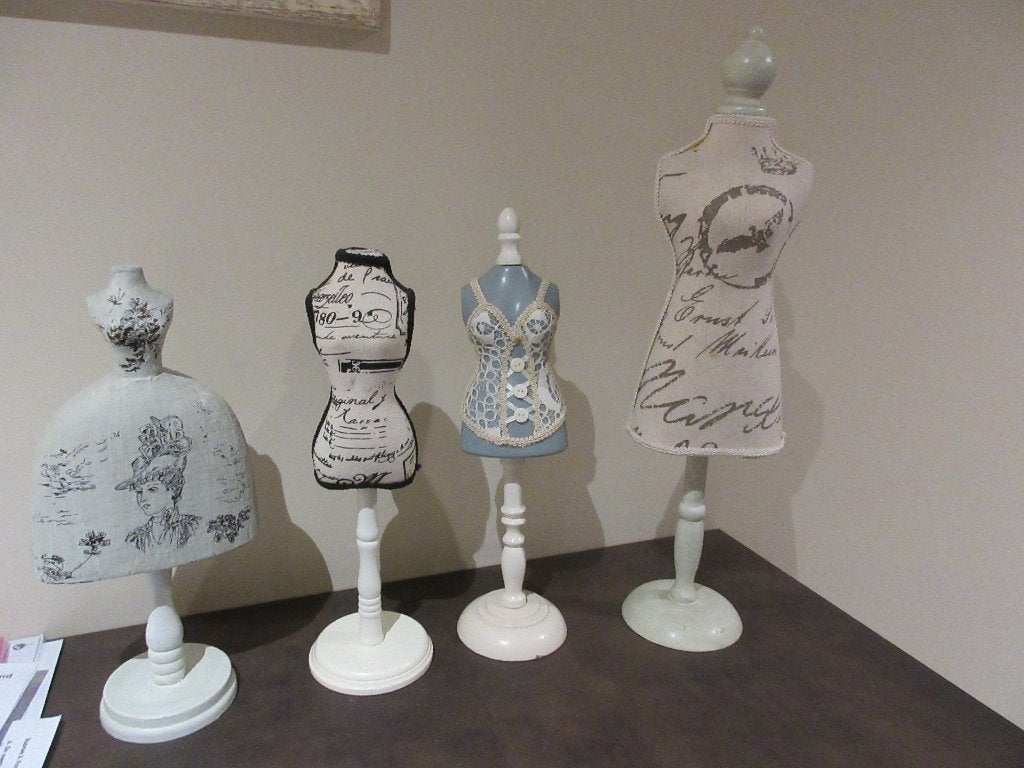 4 mannequin sieradenhouder mini mannequin couture buste, Ophalen, Paspop