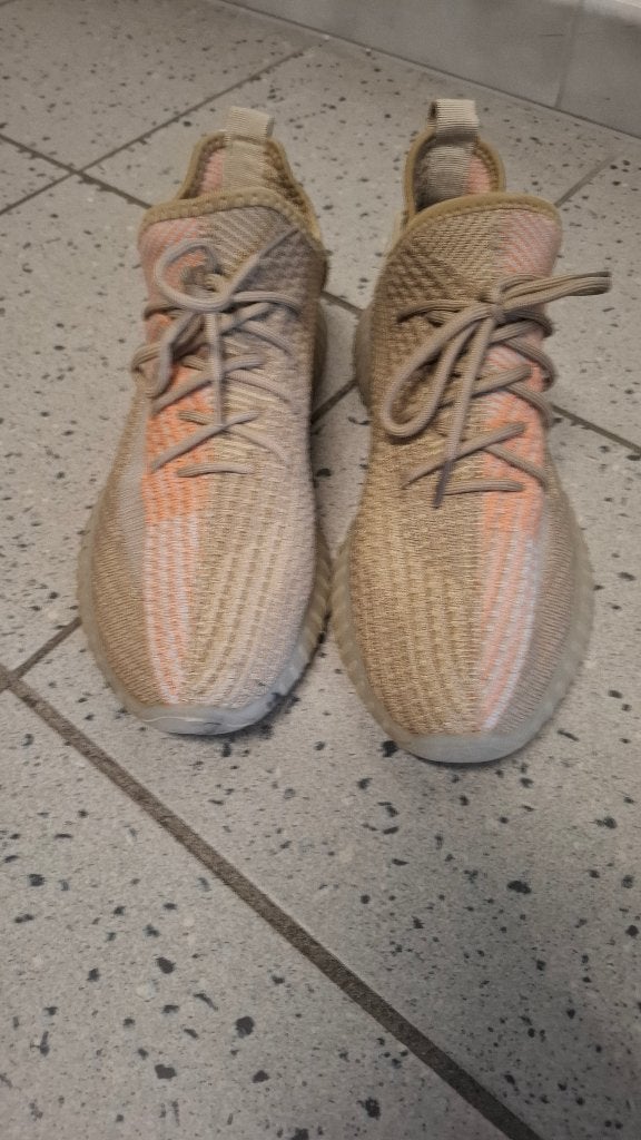 Yeezy's schoenen maat 43, Addidas, Sportschoenen, Nieuw, Ophalen of Verzenden