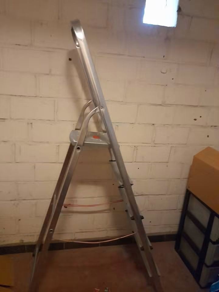 Échelle en parfait état, Bricolage & Construction, Enlèvement, Échelle