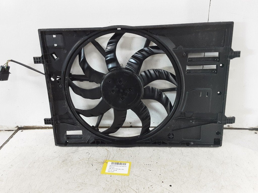 VENTILATEUR RADIATEUR MOTEUR Skoda Octavia Combi (NXAC), Utilisé, Info@skoda-auto.de, Skoda, Max-Planck-Straße  3-5
64331  Weiterstadt, DE
