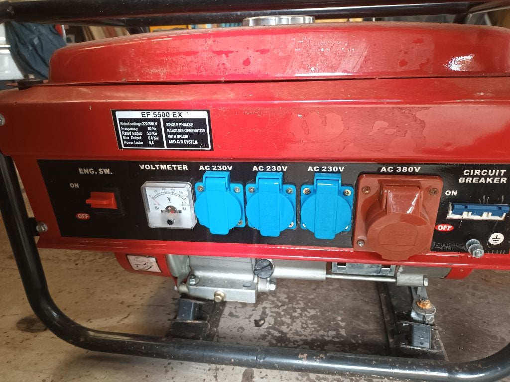 Generator, Ophalen, Gebruikt, 5 tot 10 kVA, Benzine