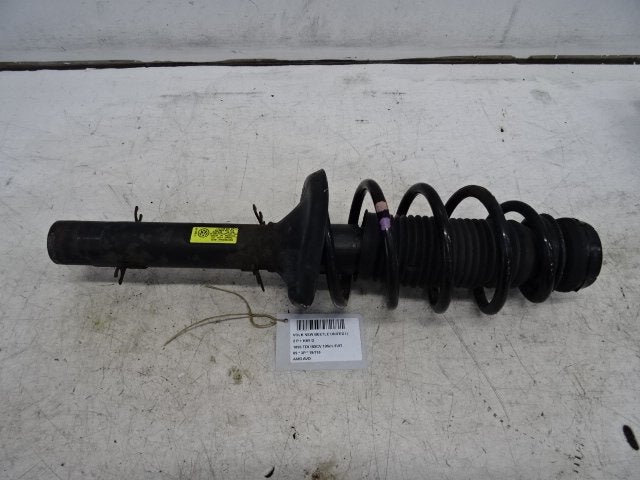 AMORTISSEUR OU ABSORBEUR DE CHOC AVANT DROIT (1J0413031EF), Volkswagen, Mevr. I. Hauben, Utilisé, Rue de l'Espoir 34 34
4030  GRIVEGNÉE, BE
