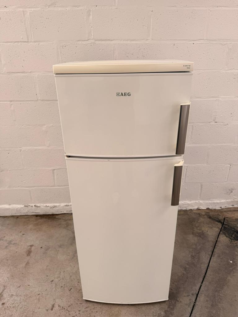Koelkast met vriesvak in zeer goede staat, Elektronische apparatuur, Vriezers en Diepvrieskisten, Ophalen, Zo goed als nieuw, Vrieskast