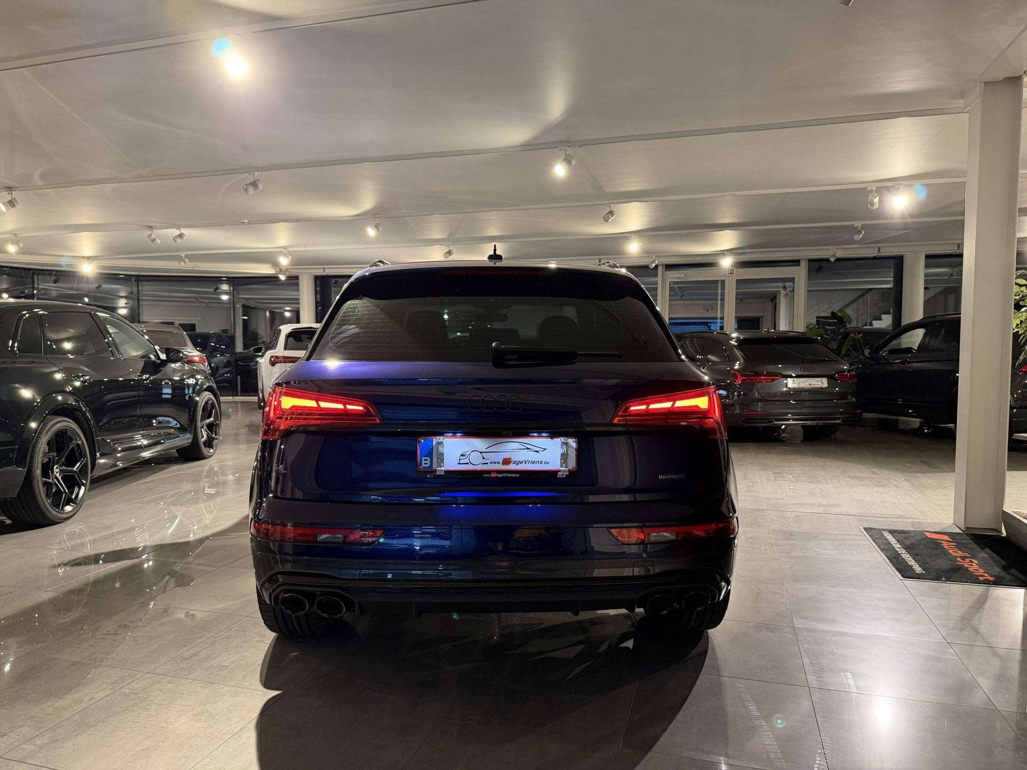 Audi Q5 SOLD BIJ GARAGE VRIENS YVES BV! (bj 2023, automaat), Auto's, Audi, Automaat, Gebruikt, 4 cilinders, Blauw