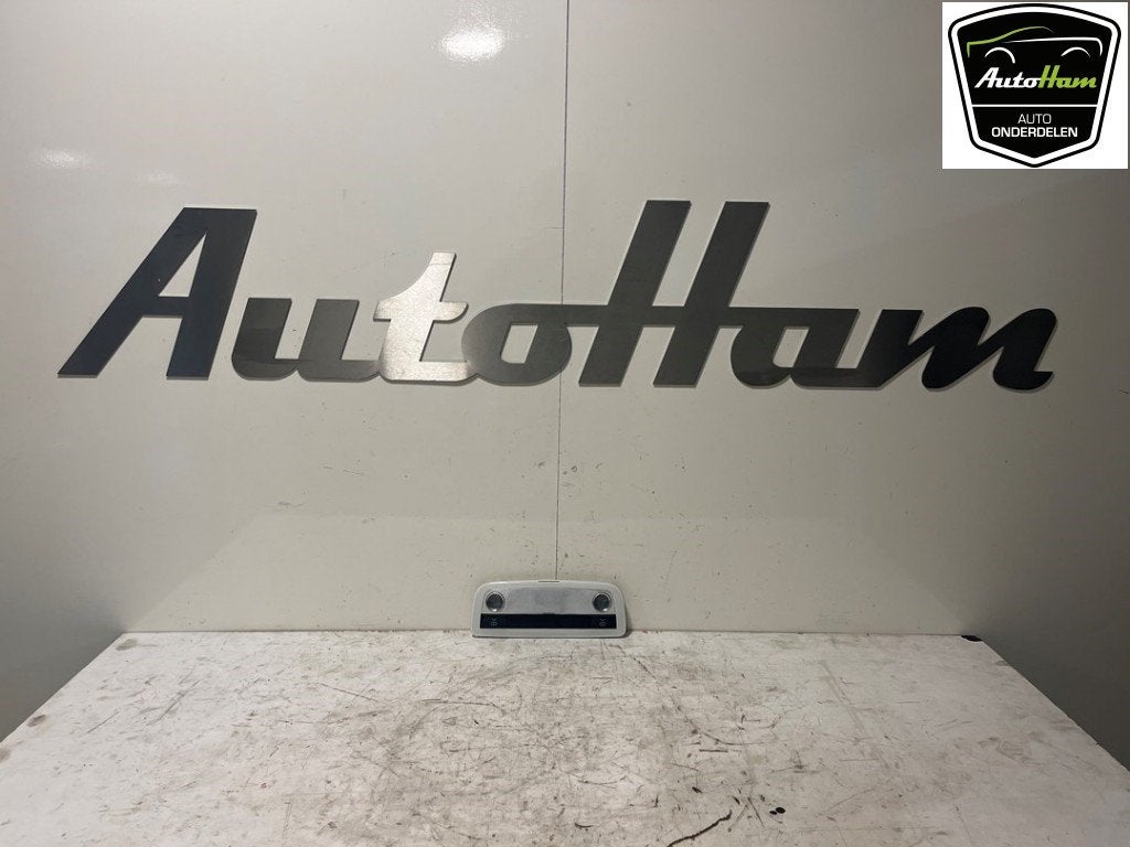 PLAFONNIER ARRIÈRE Mercedes-Benz A (W176) (01-2012/05-2018), Dhr. J. Ham, Mercedes-Benz, Administratie@autoham.nl, Utilisé