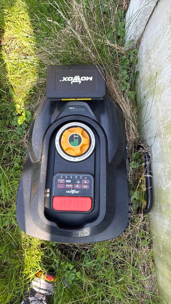 Tondeuse Mowox, Enlèvement, Utilisé, Plus de 25 cm, Contrôlable via l'application