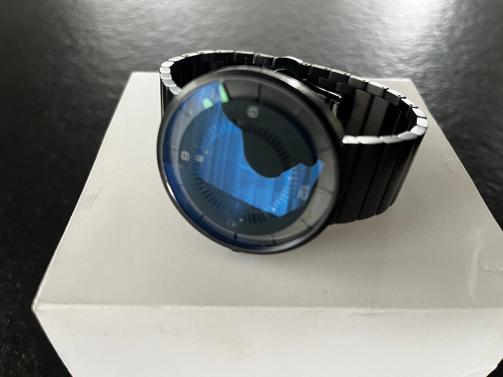 Horloge, Ophalen, Zo goed als nieuw