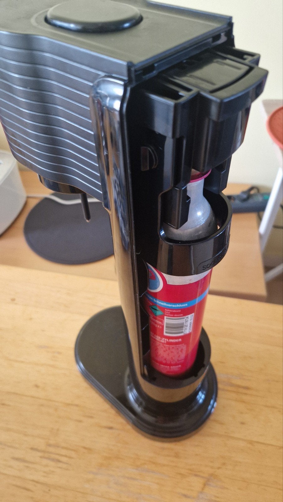 SodaStream Gaia met Cilinder, Ophalen