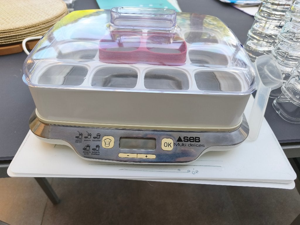 Yaourthière SEB Multidélices + 24 pots en verre, Electroménager, Enlèvement, Utilisé, 8 personnes et plus