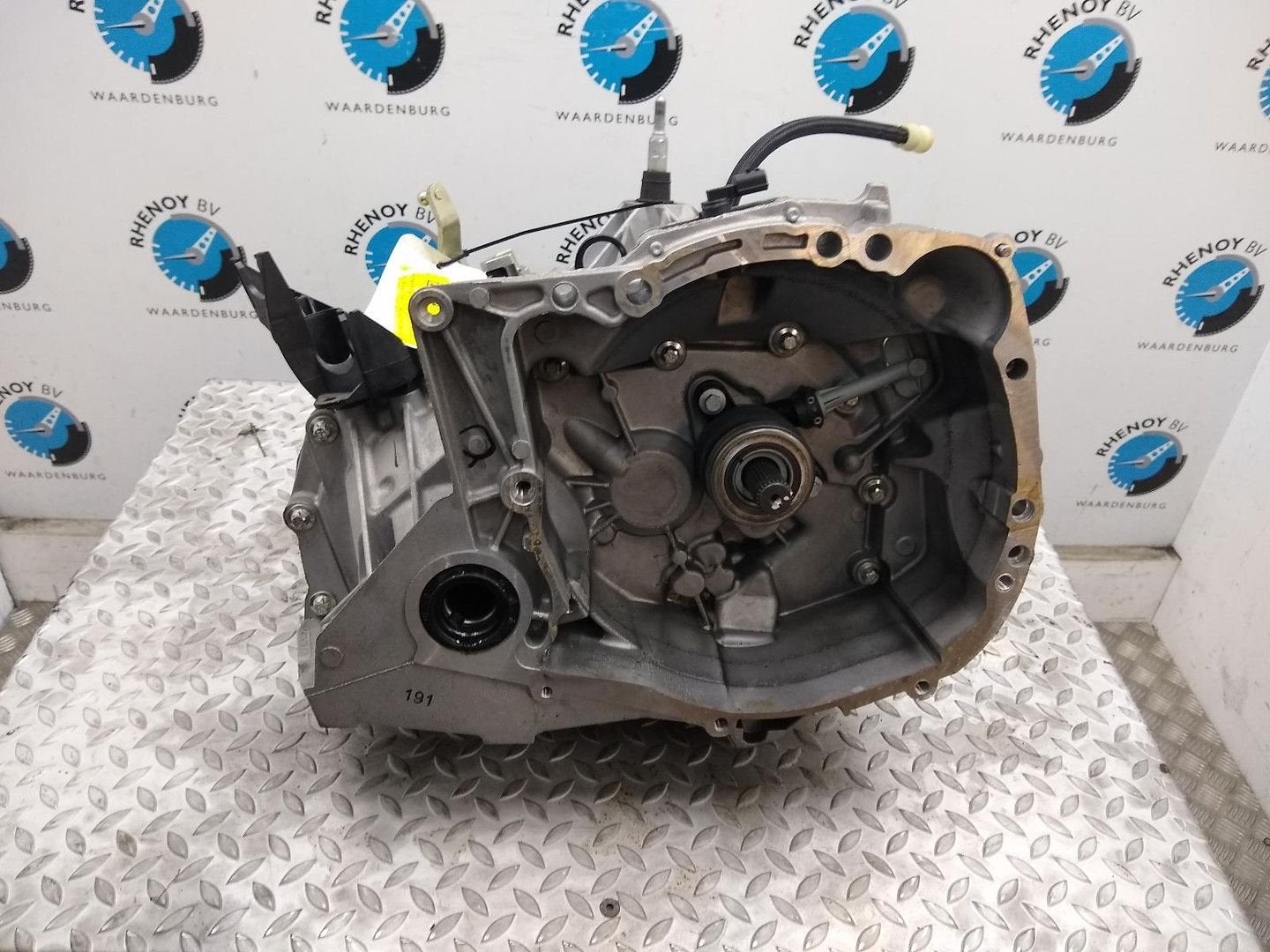 RENAULT CLIO TRANSMISSIE / VERSNELLINGSBAK JH3128 2013, Ophalen of Verzenden, Gebruikt, ARN erkend