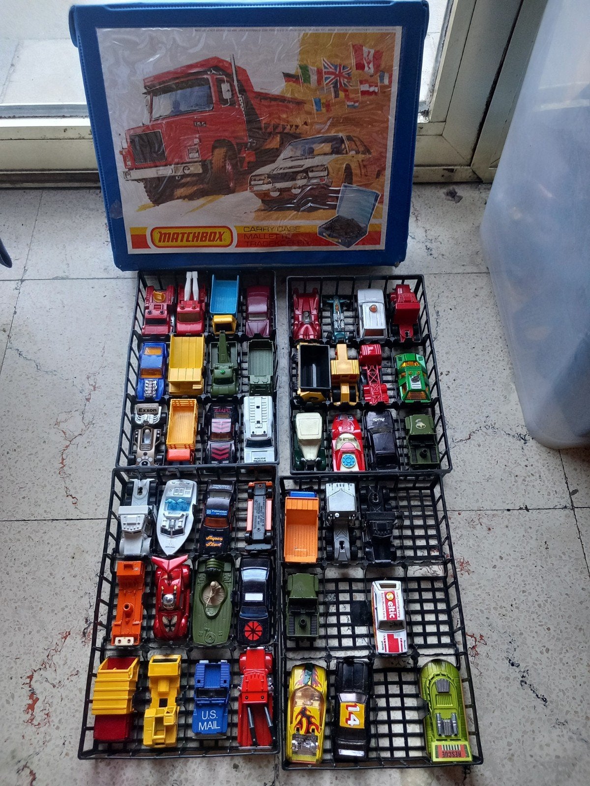 vintage Matchbox koffer  met 44 auto's., Ophalen of Verzenden