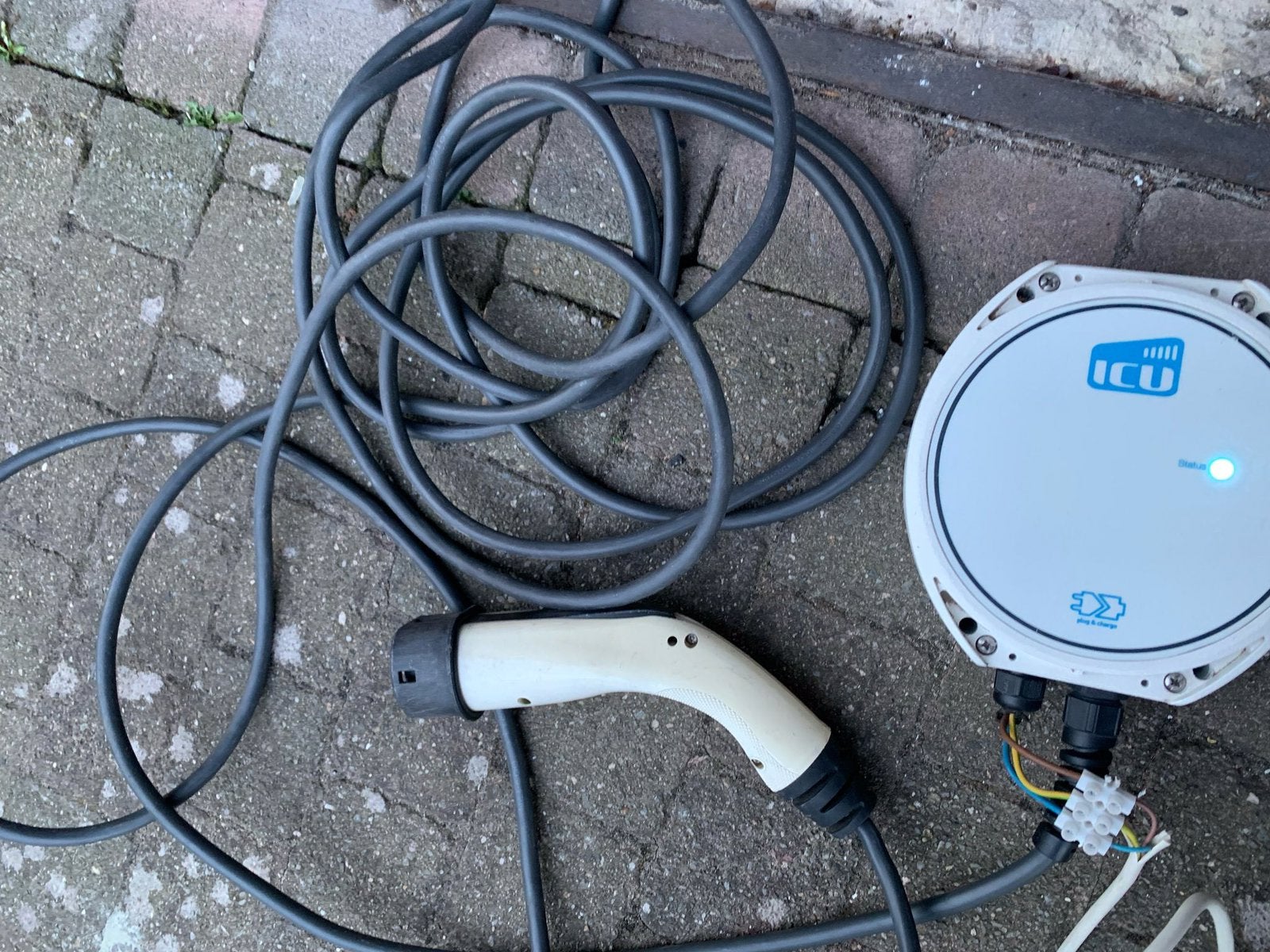 Auto lader werkt nog, Télécoms, Chargeurs de voiture, Enlèvement ou Envoi