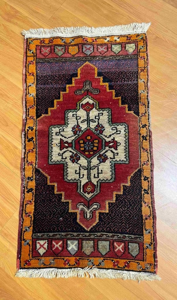 Tapis vintage noué à la main 87/47 cm, Enlèvement ou Envoi, Utilisé, Multicolore, Oriental