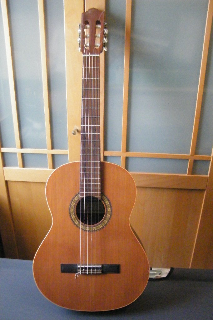Almansa , uitstekende lesgitaar in goede staat., Muziek en Instrumenten, Ophalen of Verzenden, Gebruikt, Klassieke of Spaanse gitaar