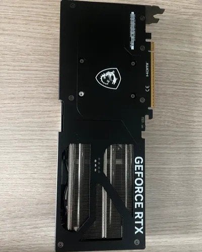 MSI GeForce RTX 5070 Ventus 3X

Je mets en, Computers en Software, Videokaarten, Ophalen of Verzenden, Nvidia
