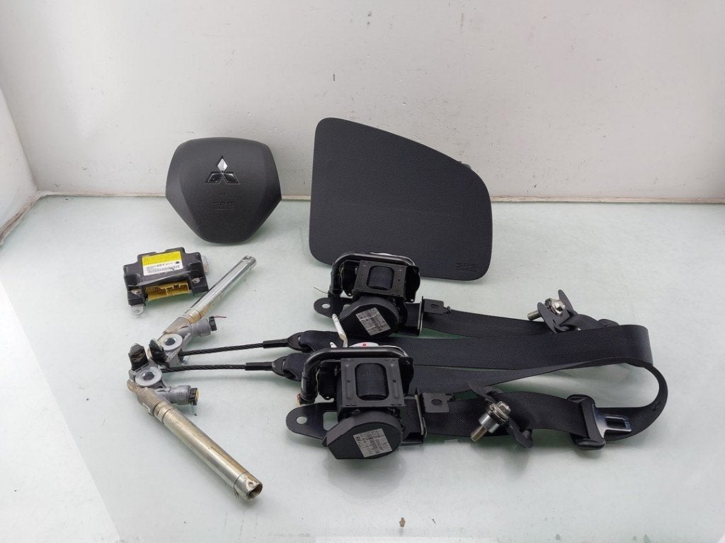 AIRBAG SET + COMPUTER Mitsubishi Space Star (A0) (01-2012/-), Gebruikt, Info@mitsubishi-motors.de, MITSUBISHI, Mitsubishi