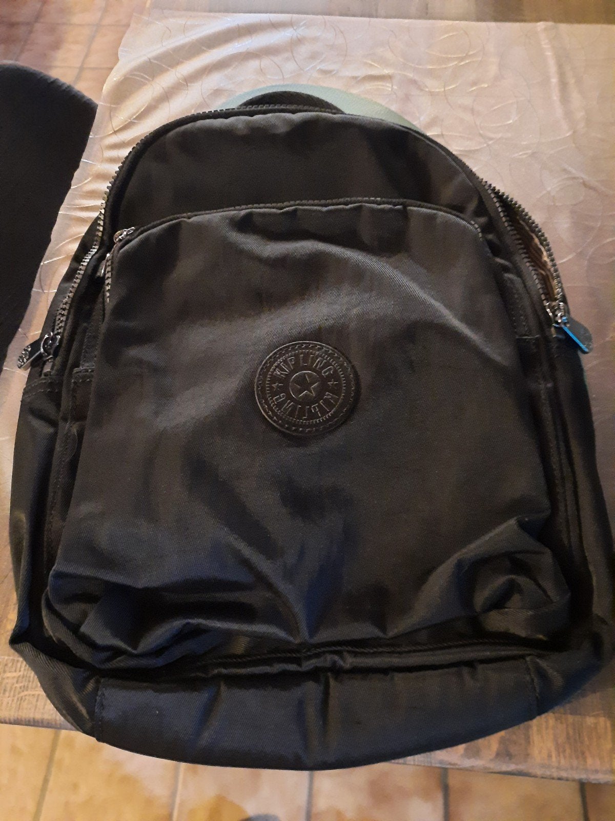 Sac kipling, Enlèvement, Kipling