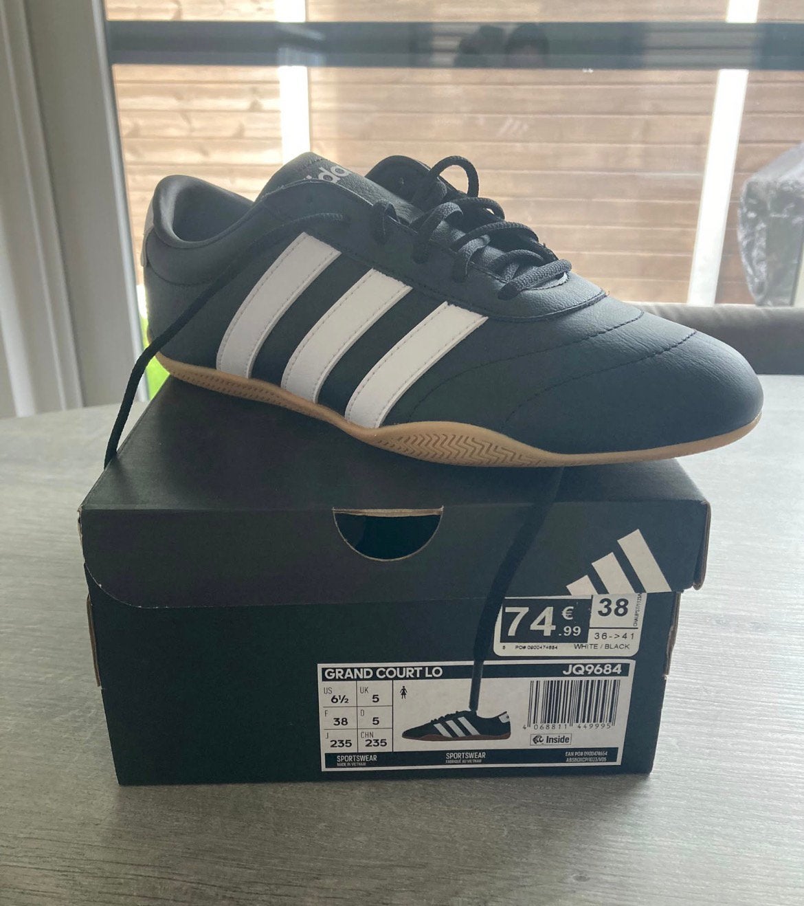 Basket Adidas NEUF !, Enlèvement, Neuf