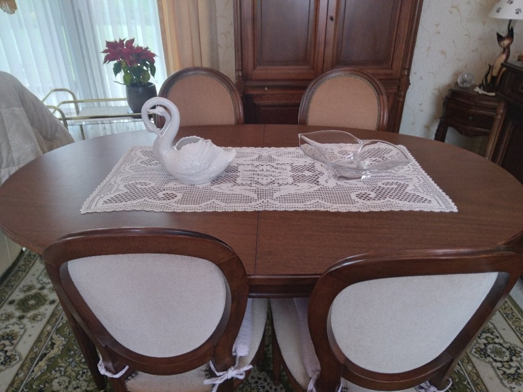 A vendre salle à manger en acajou massif, Huis en Inrichting, Complete eetkamers, Ophalen, Zo goed als nieuw, Classique, 4 tot 6 stoelen