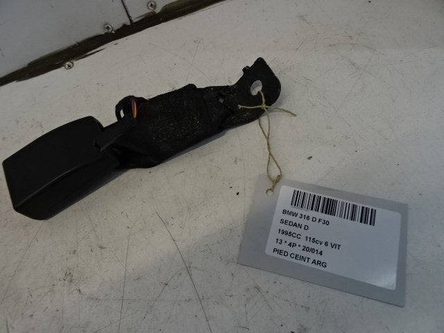 BOUCLE DE CEINTURE ARRIÈRE GAUCHE BMW 3 serie (F30), Utilisé, BMW, Petuelring 130
80809  München, DE, Bayerische Motoren Werke AG