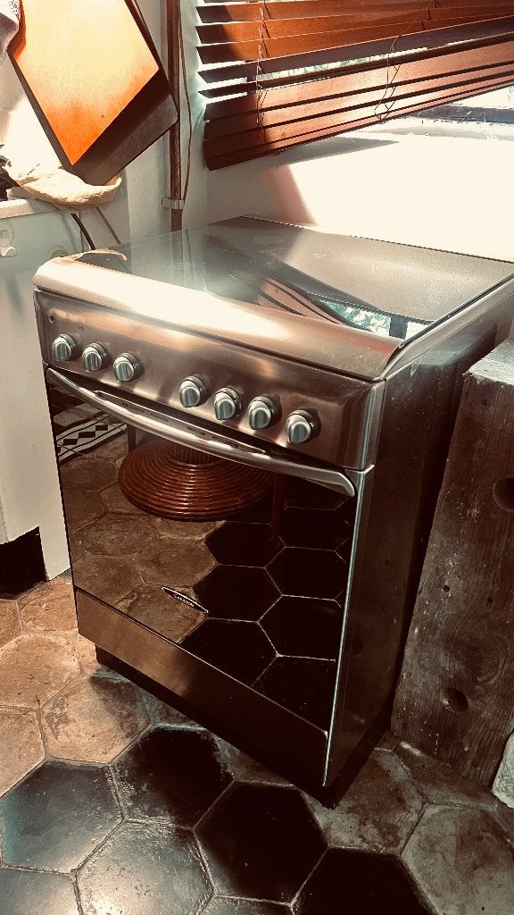 Cuisinière/ cuisinière/ cuisinière à gaz/ four à 4 brûleurs, Gaz, Enlèvement ou Envoi, 85 à 90 cm, 4 zones de cuisson
