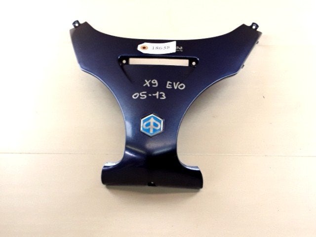 X9 500 Evolution 2005 - 2013 Piaggio Kuipdeel D1-35100, Motos