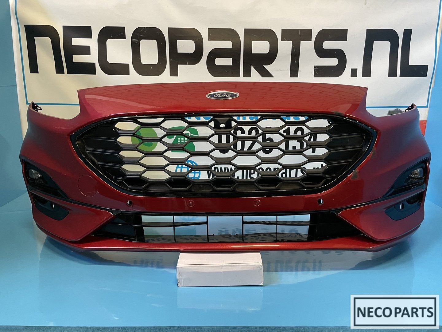 FORD KUGA ST BUMPER VOORBUMPER ALLES LEVERBAAR !!!, -, -, -, Enlèvement ou Envoi