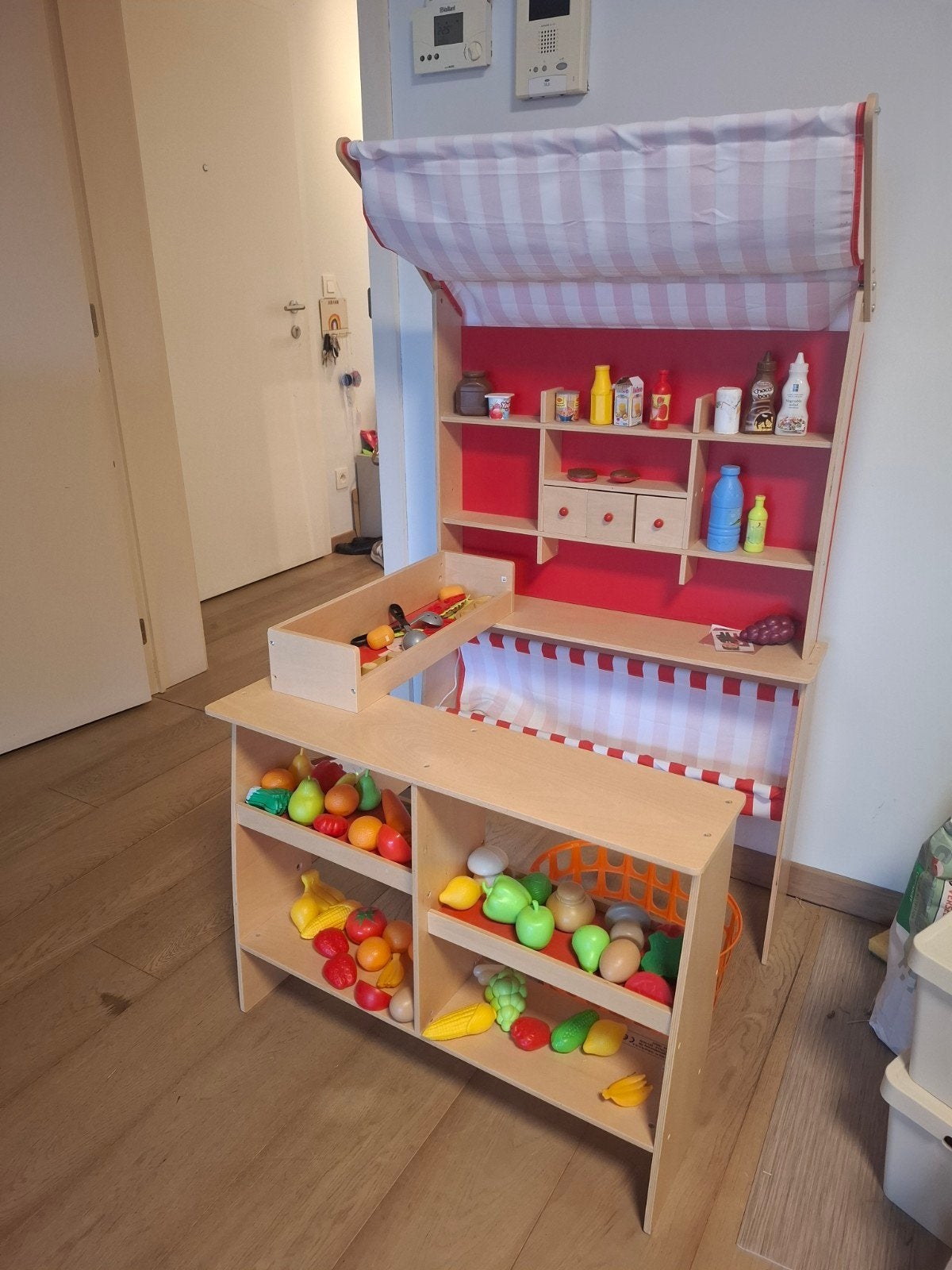 magasin  jeu avec beaucoup  d'accessoires, Enlèvement