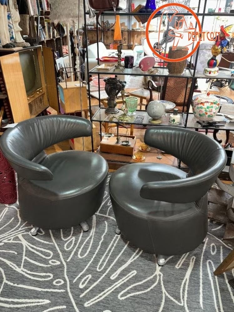 Paire de fauteuils Cassina « Biki » – Design italien, .., Zo goed als nieuw, Ophalen, ..