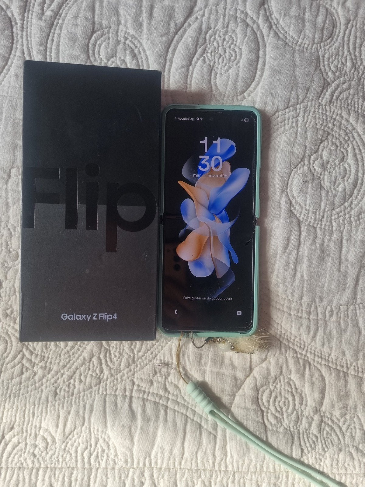 samsung z flip 4, Télécoms, Comme neuf, Enlèvement, Sans abonnement, Violet