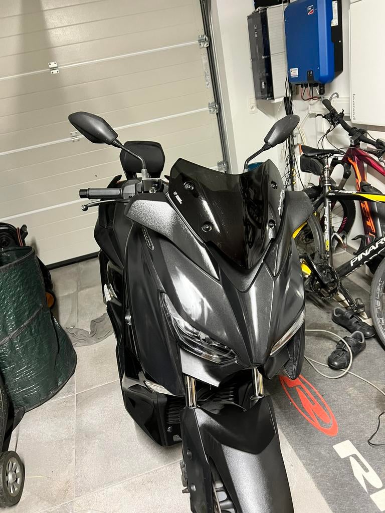 Yamaha x-max 300, Enlèvement