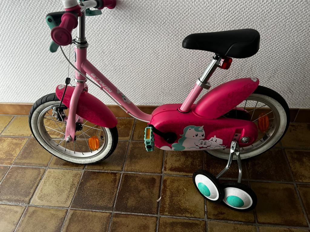 Kinderfiets te koop!, Fietsen en Brommers, Fietsen | Kinderfietsjes, Ophalen, Zo goed als nieuw, Zijwieltjes