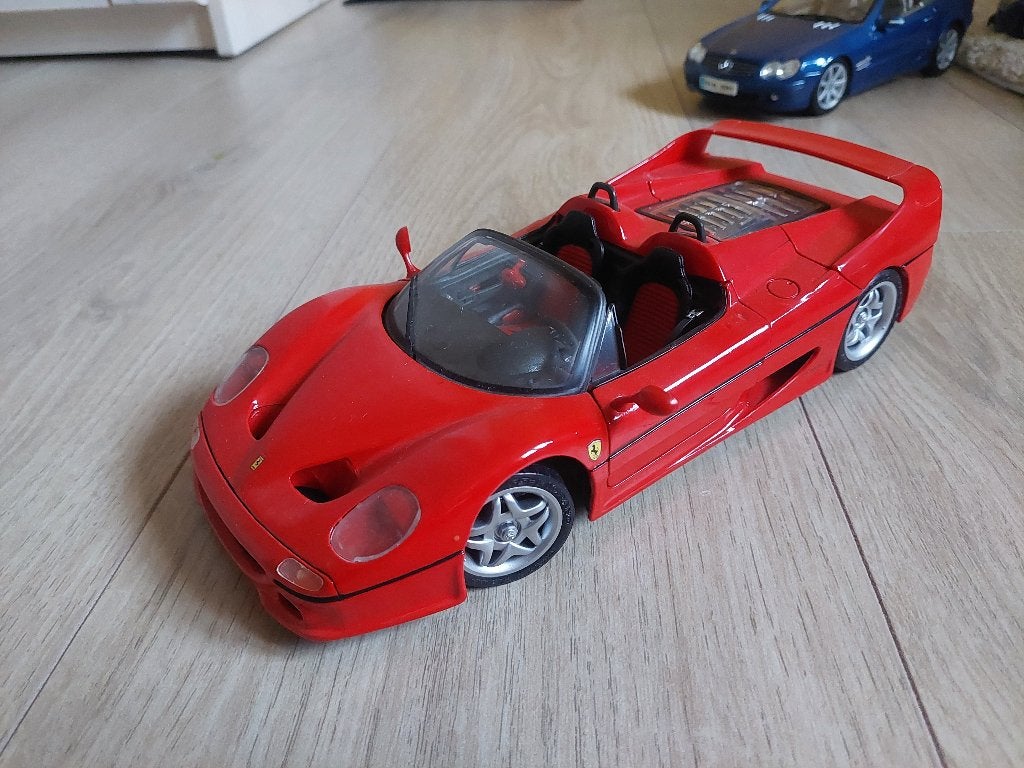 Ferrari F50 spider 1:18, Hobby & Loisirs créatifs, Enlèvement ou Envoi, Comme neuf, Voiture, Maisto