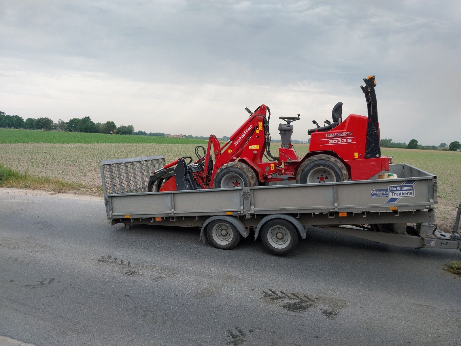 Ifor Williams tiltbed, Enlèvement