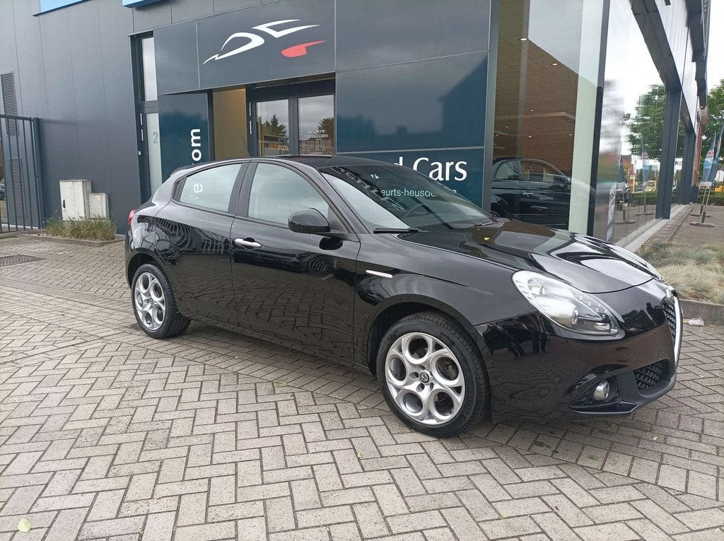 Alfa Romeo Giulietta Giulietta 1.4 TB 16V Sport, Autos, Alfa Romeo, Achat, Euro 6, Entreprise, Anti démarrage