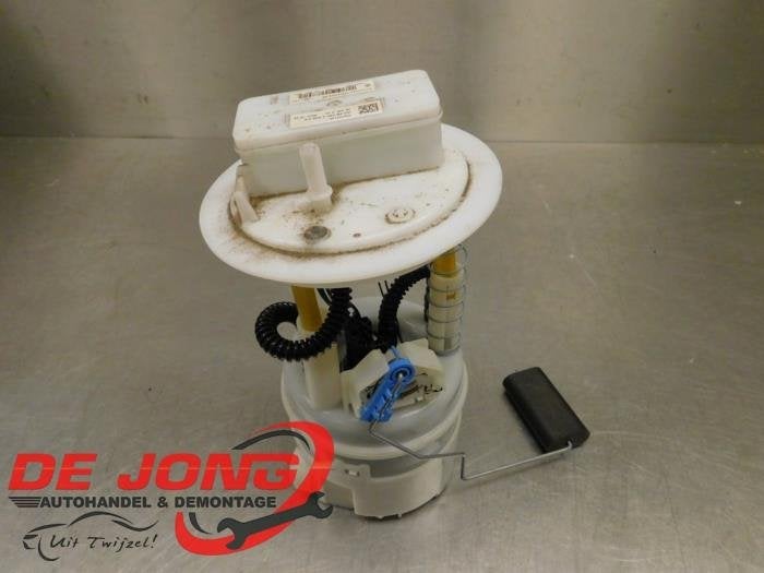 Brandstofpomp Elektrisch van een Renault Captur, Gebruikt, -, Renault, -