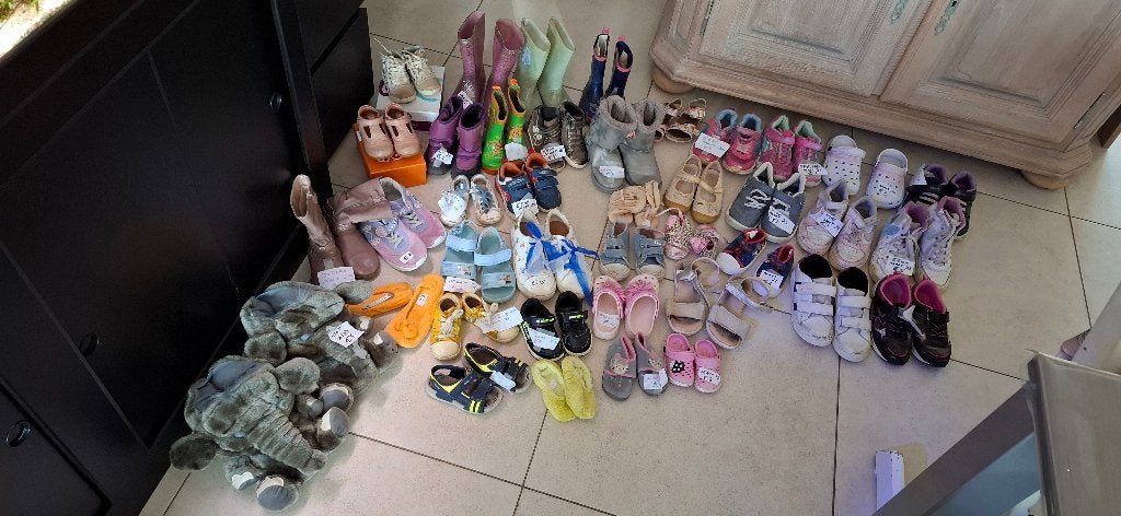 Pakket kinderschoenen, Kinderen en Baby's, Kinderkleding | Schoenen en Sokken, Ophalen, Gebruikt, Jongen of Meisje, Schoenen