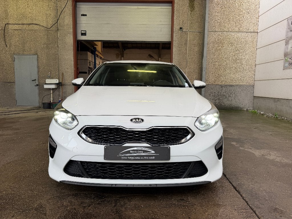 Kia Ceed More 1.0 T-GDI ISG  120 PK * GPS/Camera *, Auto's, Dealer onderhouden, Leder en Stof, Bedrijf, 5 deurs