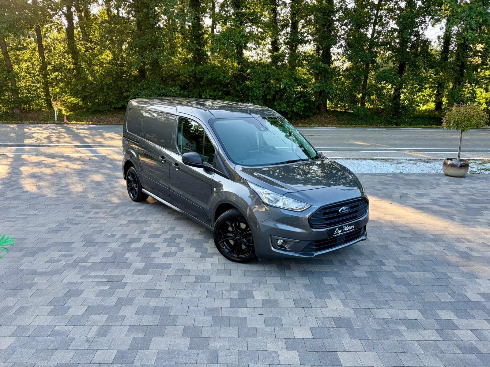 XL | FORD CONNECT L2 | 53.000 KM, Euro 6, Bedrijf, Diesel, https://public.car-pass.be/vhr/cd5e4bfc-5467-451b-9ad8-3c8cb5d6bd80