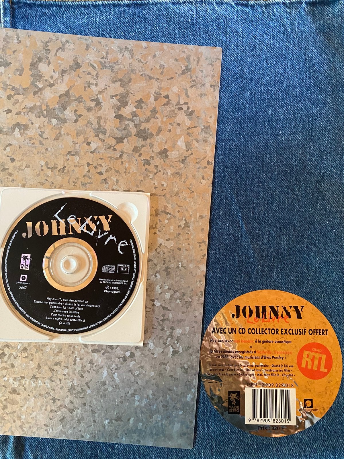 Livre Métal Johnny Hallyday "Le Livre" 1993 + CD Collector, Enlèvement, Neuf, Artiste