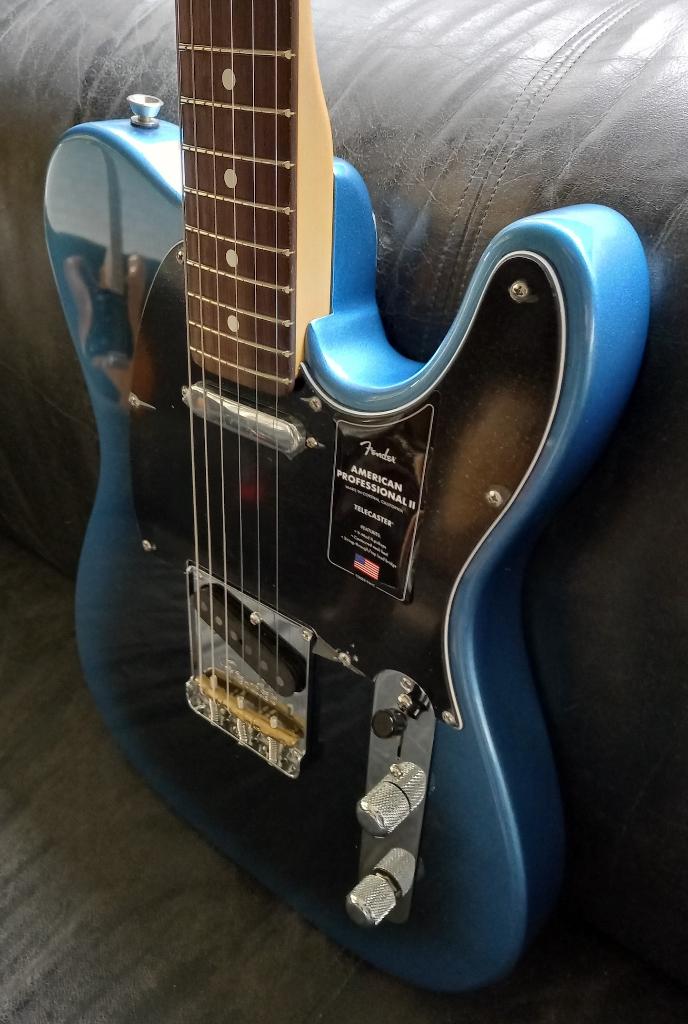 Neuve: Fender American Professional II Tele SS RW Dark Night, Muziek en Instrumenten, Ophalen of Verzenden, Nieuw, Solid body