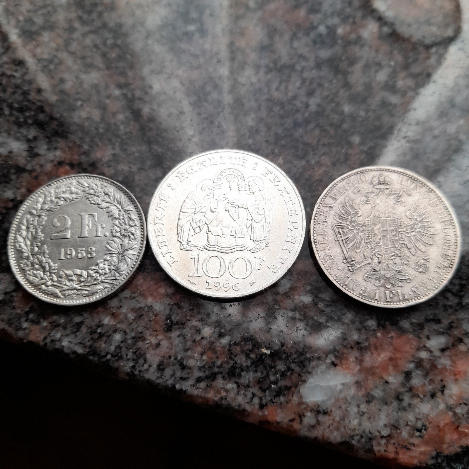 Lotje Europees zilver, Envoi, Argent, Argent