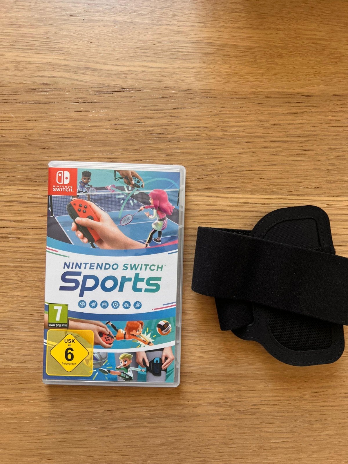 Nintendo Switch Sports + Sangle pour pied, Consoles de jeu & Jeux vidéo