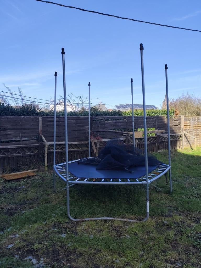 Trampoline, Enlèvement, Utilisé