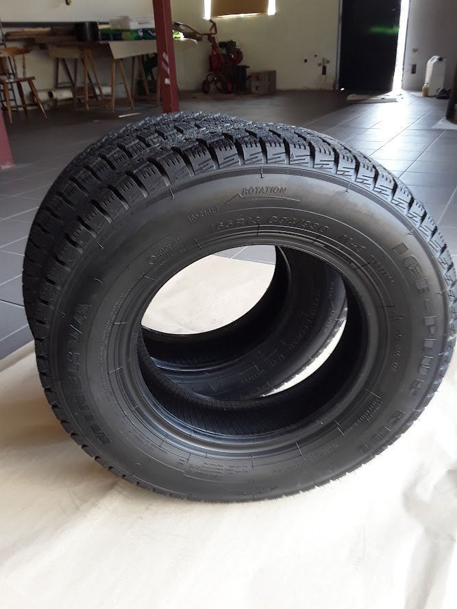 Banden  Minerva 165R13C94/93Q M+S nieuw 2 stuks, Auto-onderdelen, Ophalen, Bestelwagen, 13 inch, Nieuw