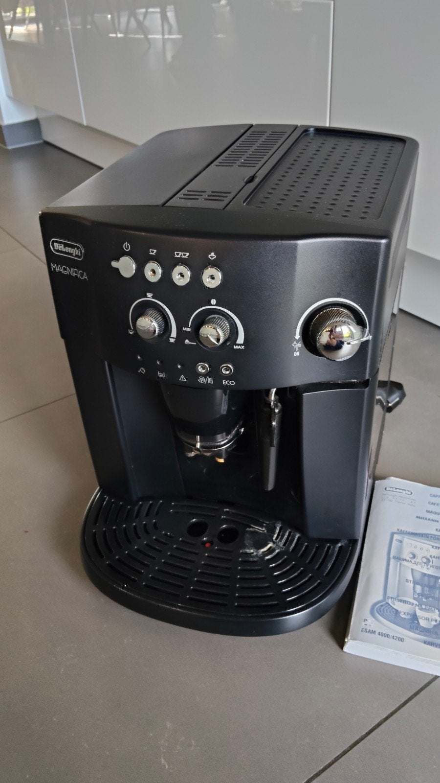 Delonghi Magnifica, Electroménager, Enlèvement, Utilisé, Machine à espresso, Café en grains